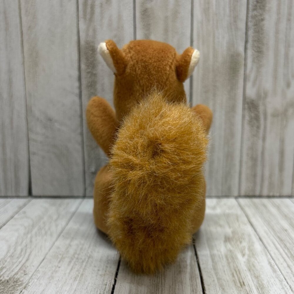 Vintage TY Beanie Baby Nuts The Squirrel Plush Stuffed Animal Toy 1996 - Picture 2 of 8